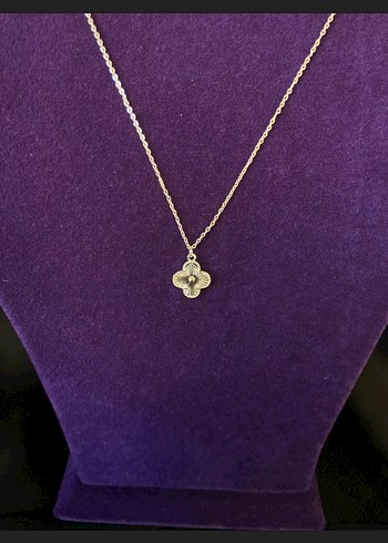 Diğer Van Cleef Yonca Kolye