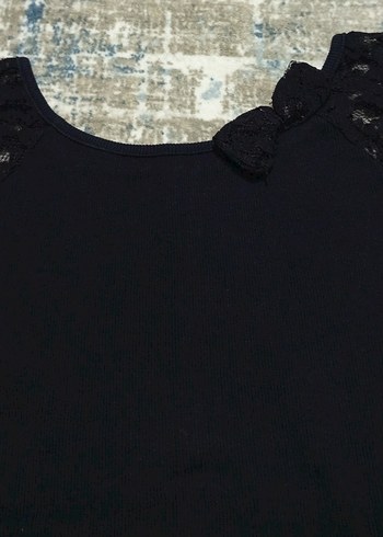 s Beden Siyah Bağlama Desenli Puf Kollu Crop Top