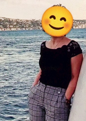 Siyah Bağlama Desenli Puf Kollu Crop Top