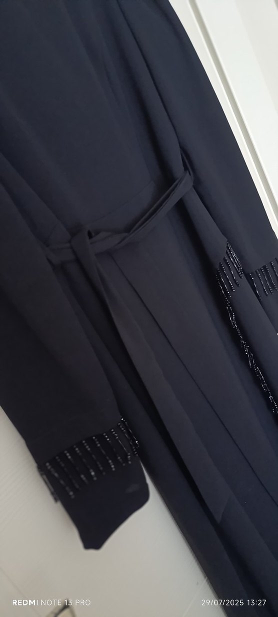 Siyah elbise - Görsel 3