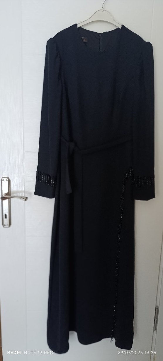 Siyah elbise - Görsel 5