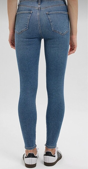 26 Beden MAVİ SERENAY GOLD SHAPE INDIGO Sİ JEAN PANTOLON