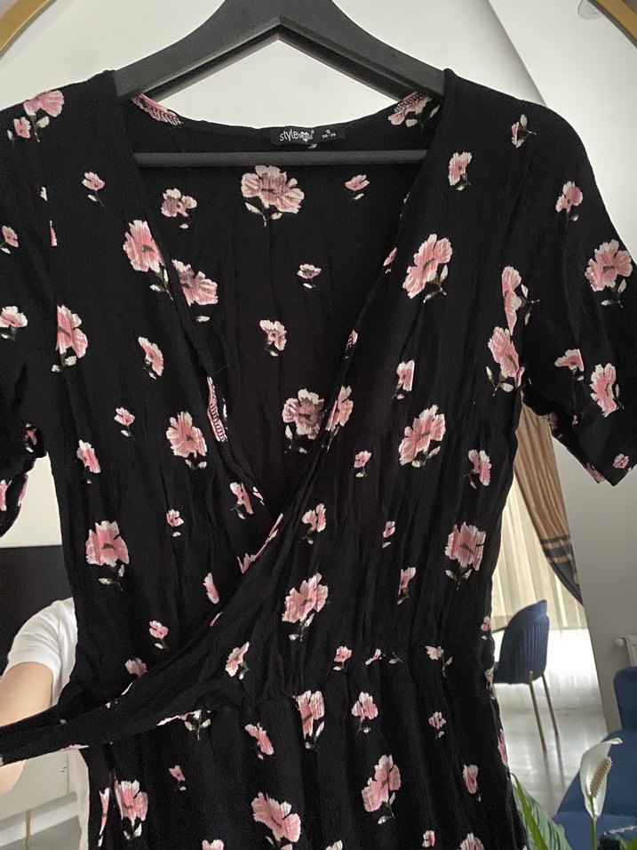 Düğmeli Pembe Çiçekli Midi Tulum - Görsel 2