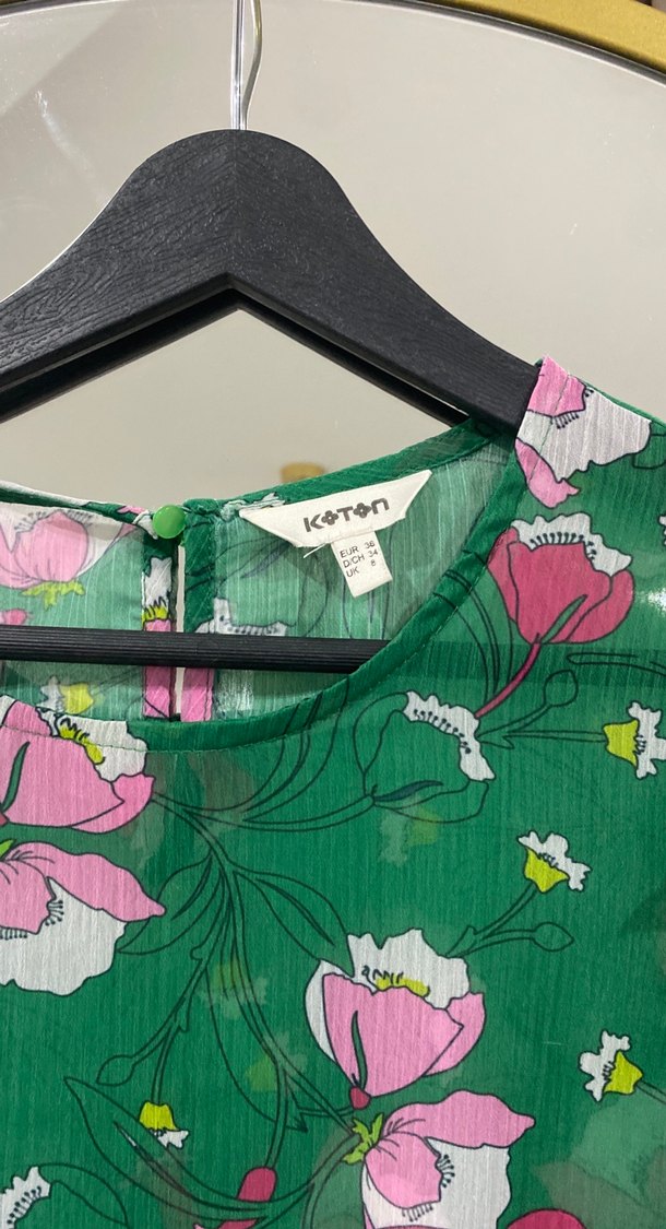 Yeşil Çiçekli Kısa Kollu Bohem Bluz - Görsel 3