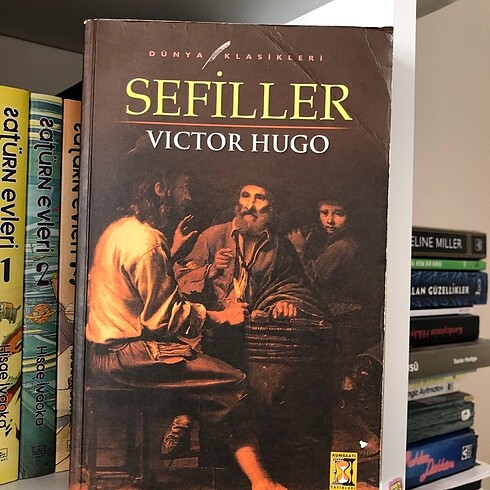 Sefiller kitap