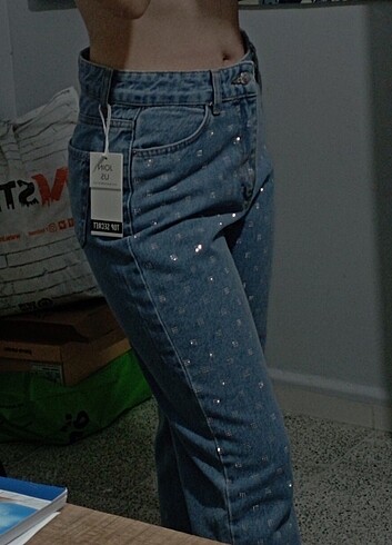 Taşlı jean 