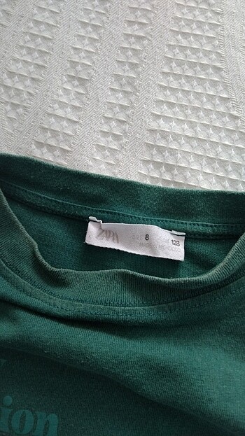 6 Yaş Beden yeşil Renk Zara çocuk t-shirt 