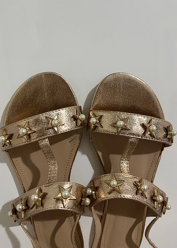 İnci Detaylı Simli Kadın Sandalet - Görsel 2