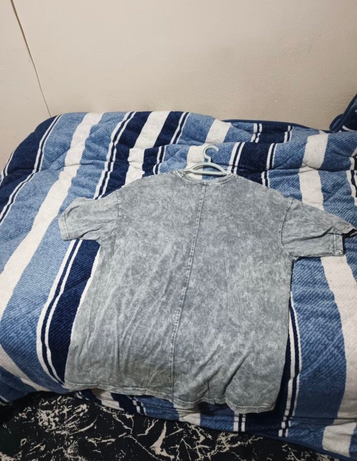 Gri Batik Desenli Erkek Denim Tişört - Görsel 3