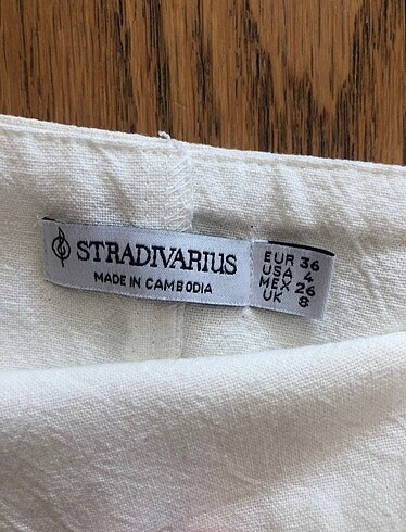 Stradivarius Beyaz Şort etek
