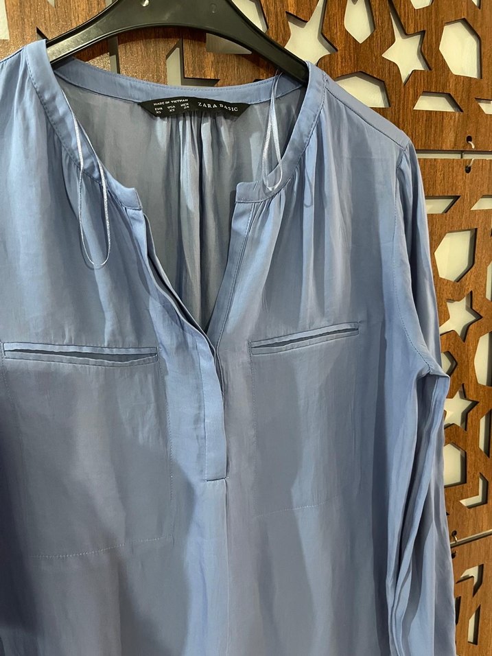 Zara Mavi Uzun Kollu V Yaka Kadın Gömlek - Görsel 2