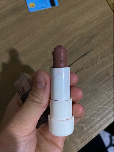 Diğer Kahverengi ruj
