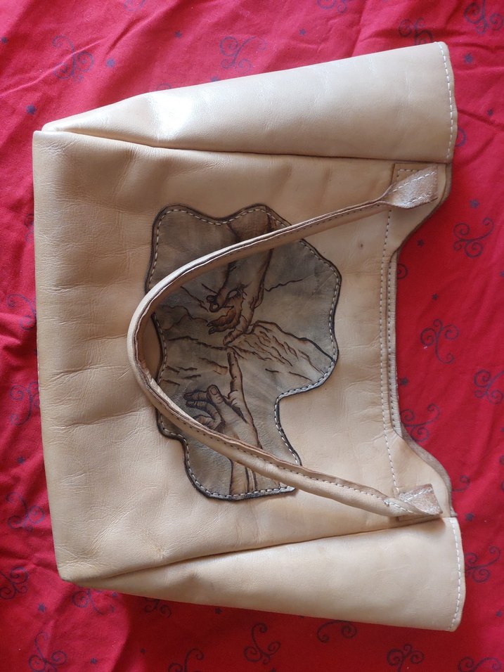 El işi Bej Deri Kadın Çanta
(deri cüzdan hediyeli) - Görsel 2