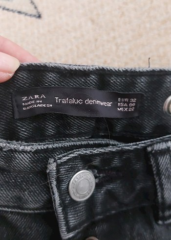 zara gümüş halka detaylı kot pantalon - Görsel 3