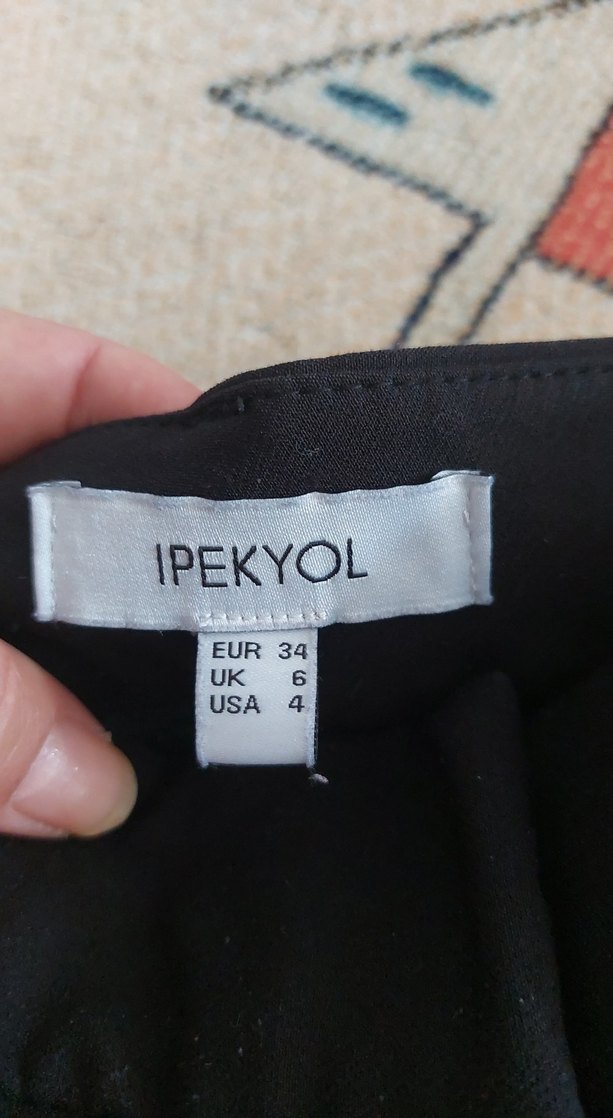 Kadın Siyah Midi Kumaş Pantolon - Görsel 5