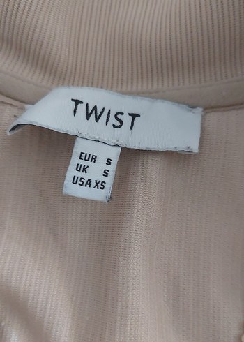 Bej Yüksek Yakalı Kolsuz Bodysuit - Görsel 3