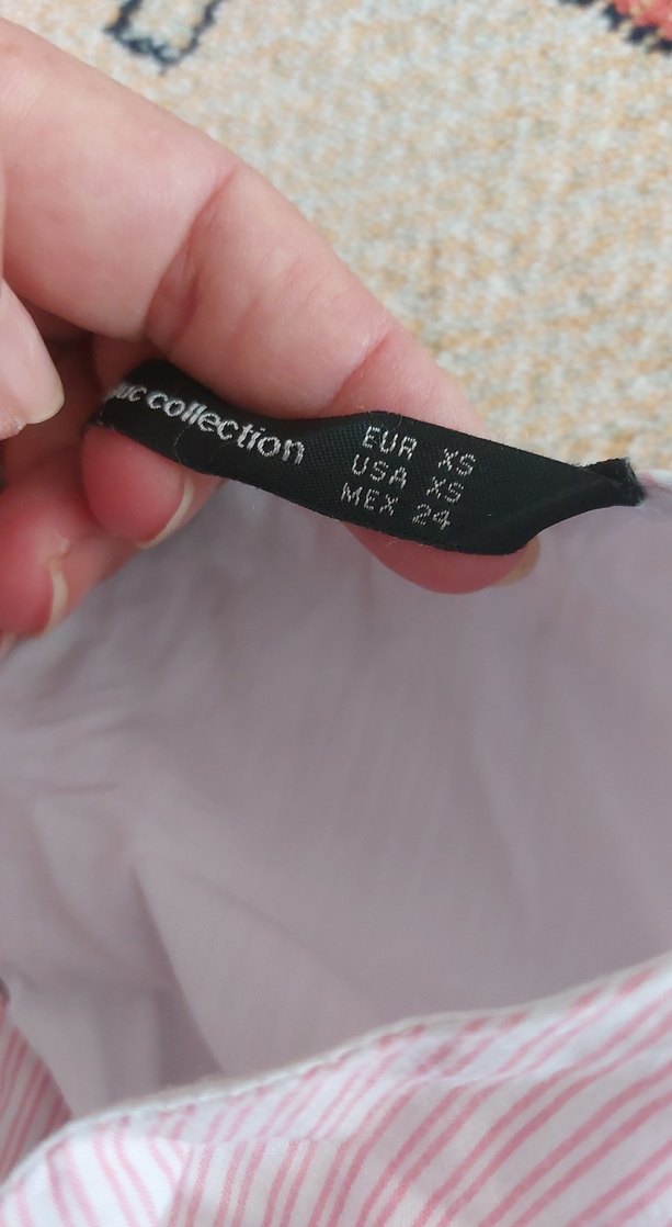 Düğmeli Pembe şortlu elbise - Görsel 5