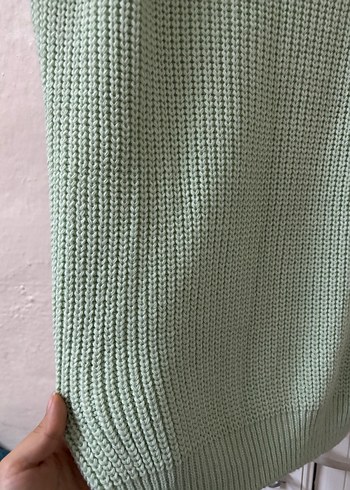 Zincir Detaylı Boğazlı Kolsuz Kazak - Görsel 3