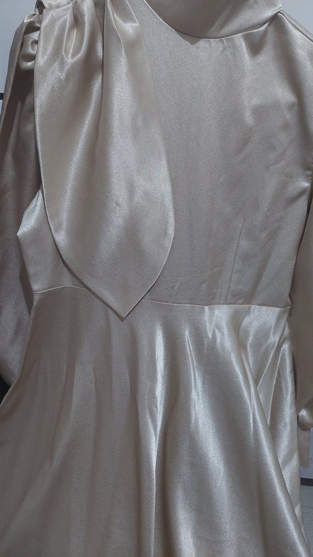 Drapeli Uzun bej Tesettür Abiye - Görsel 3