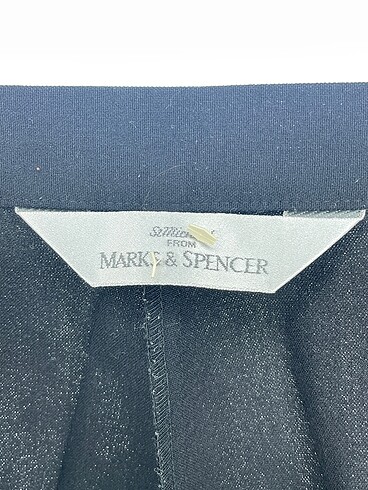 40 Beden siyah Renk Marks & Spencer Düz Kesim %70 İndirimli.
