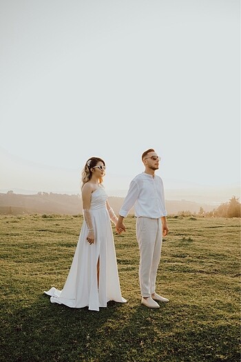 Nikah ve çekim elbisesi