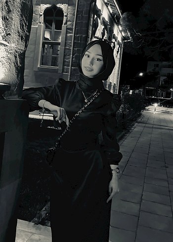 Siyah Yandan Bağlamalı Saten Abiye-Elbise