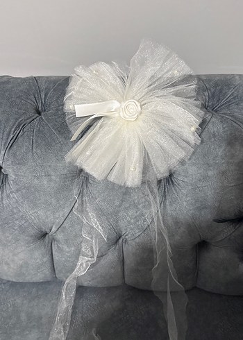 Beyaz Fırfırlı Düğün Aksesuarı - Görsel 2