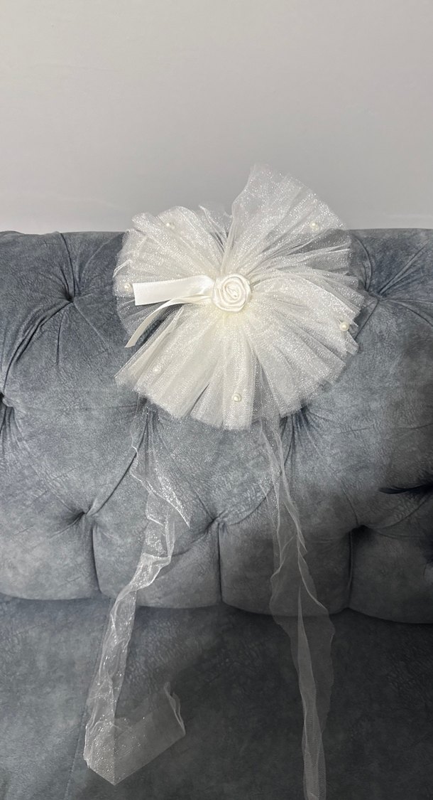 Beyaz Fırfırlı Düğün Aksesuarı - Görsel 2