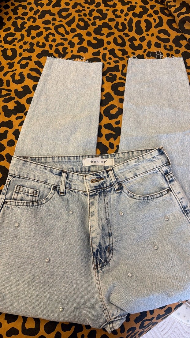 Enter Taşlı Jean - Görsel 2