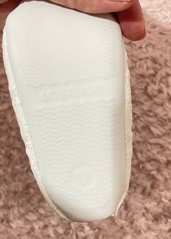 Beyaz Nakışlı Kız Babet Ayakkabı - Görsel 2