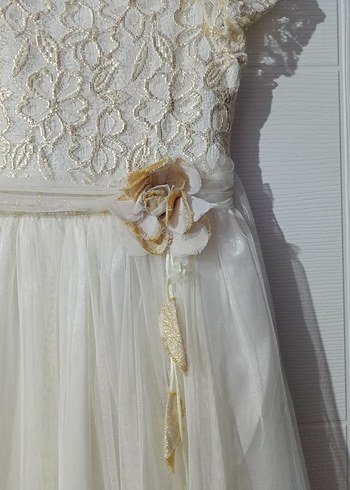 Kız Çocuk Beyaz Dantel İşlemeli Klasik Elbise - Görsel 5