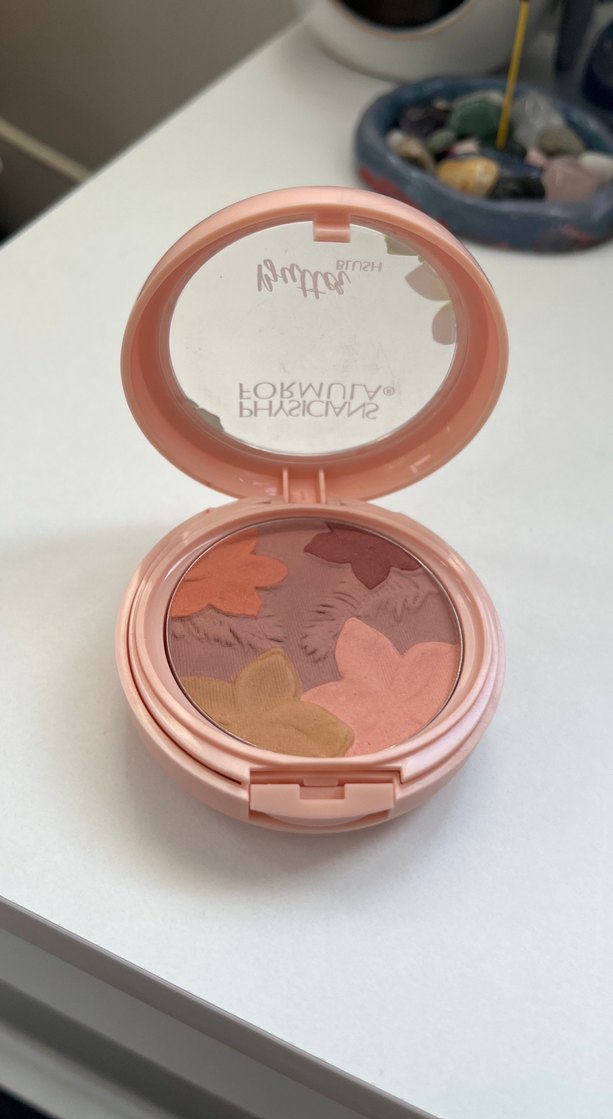Physicians formula Çiçek Desenli Açık Bej Allık - Görsel 2