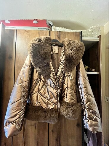 Sıfır kürklü mont