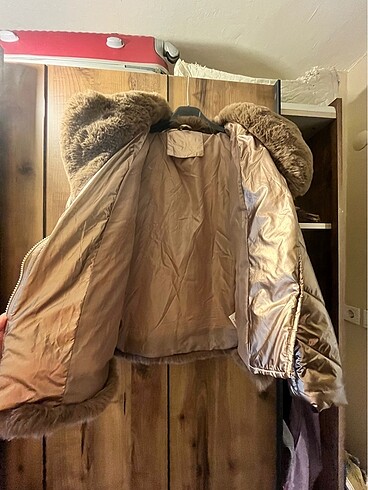 Zara Sıfır kürklü mont