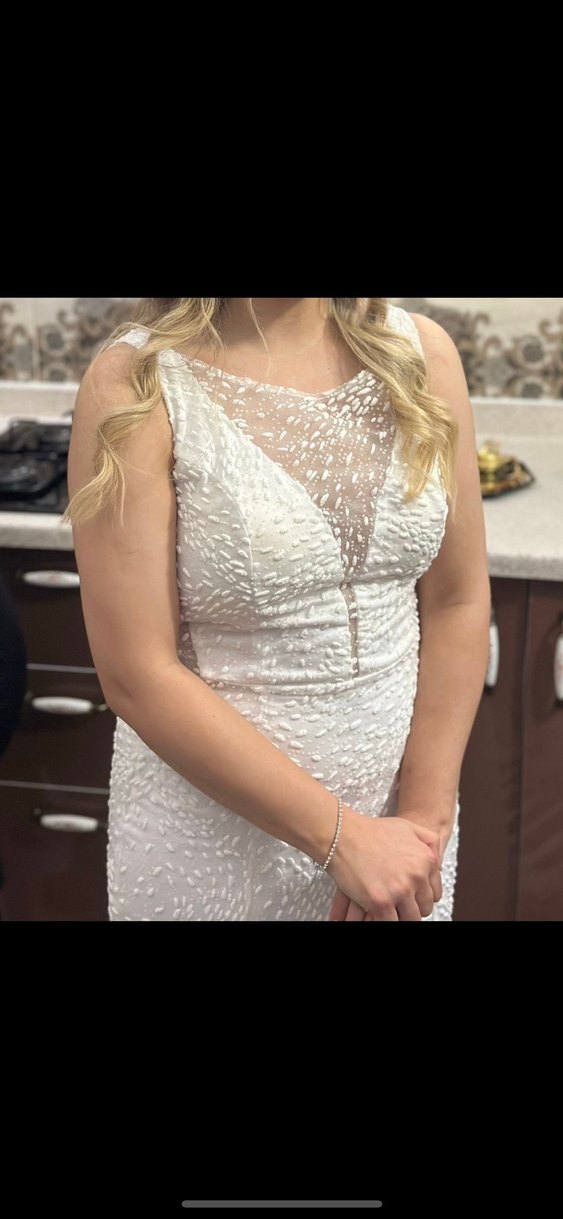 Dantel Detaylı Uzun Beyaz Nişan Nikah Elbisesi - Görsel 2