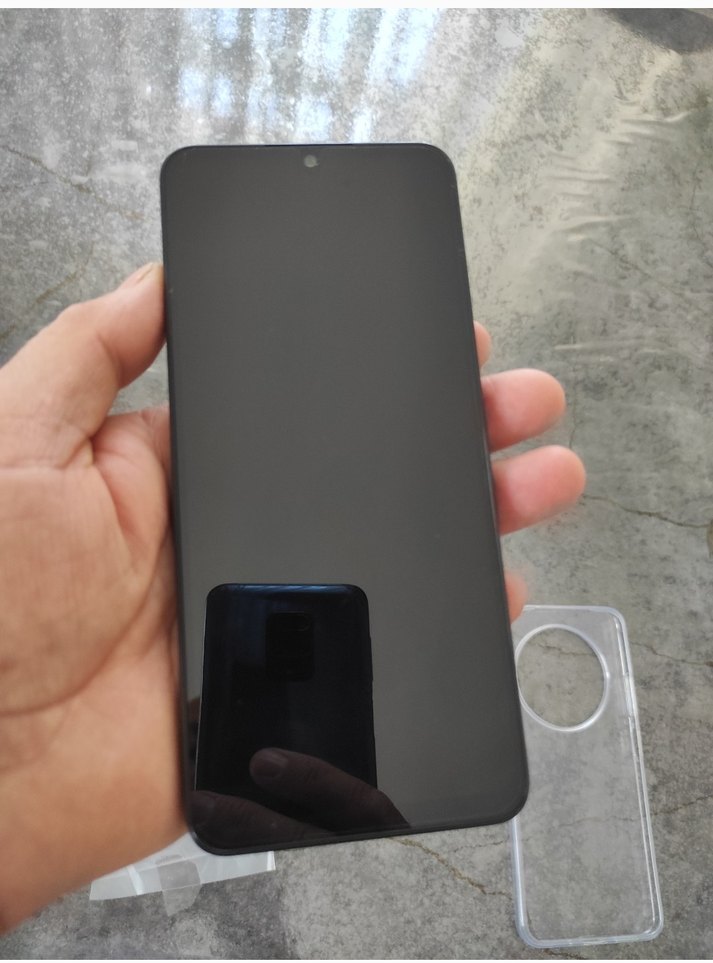 Siyah renk Redmi Android Telefon ve  Şarj Aleti - Görsel 2