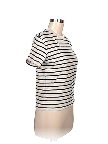 H&M H&M T-shirt %70 İndirimli.