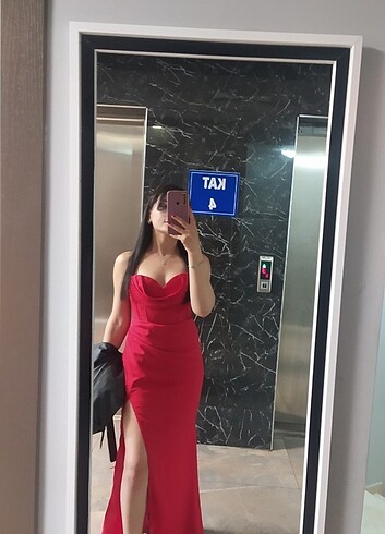 Munora Butik korse formlu sırt dekolteli elbise