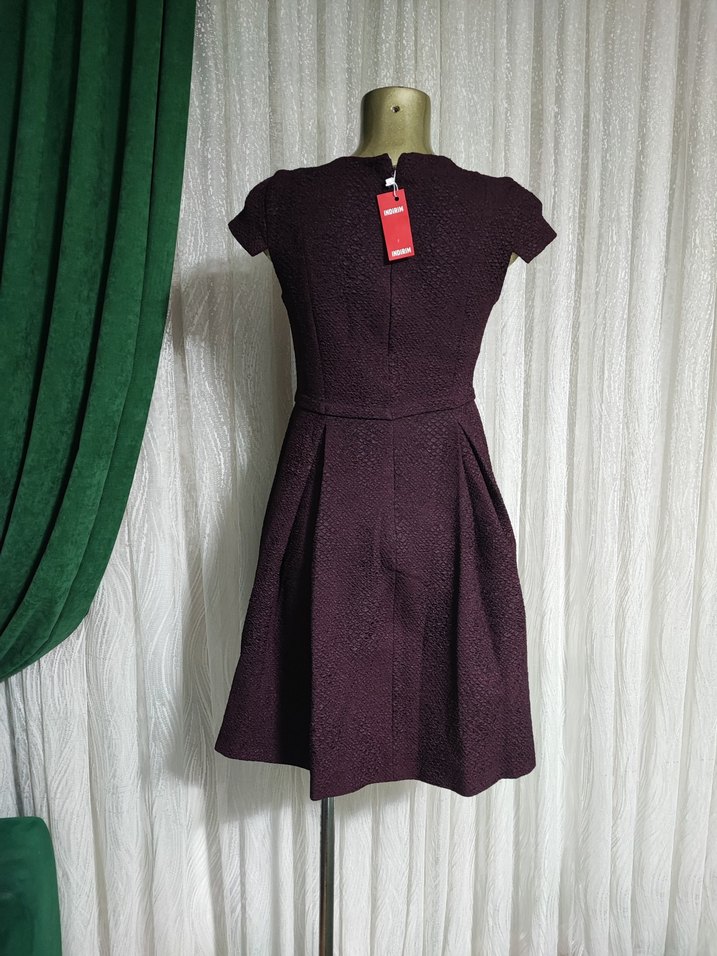 Bordo Piliseli Kolsuz Triko Elbise - Görsel 4