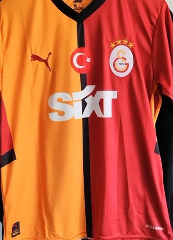 Diğer Her türlü galatasaray forması vardır.