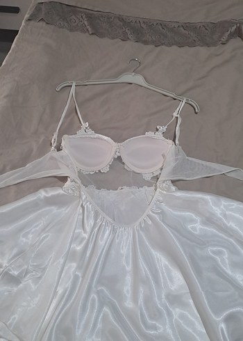 Beyaz İpek Görünümlü Mini Güpürlü Gecelik - Görsel 2