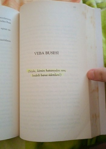 Beden Renk Bukre - Kahraman Tazeoğlu