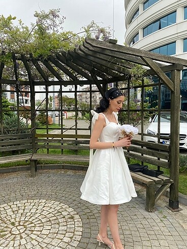 Trendyol & Milla Beyaz elbise