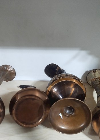  Beden siyah Renk Siyah ve Altın İşlemeli Dekoratif Vazo