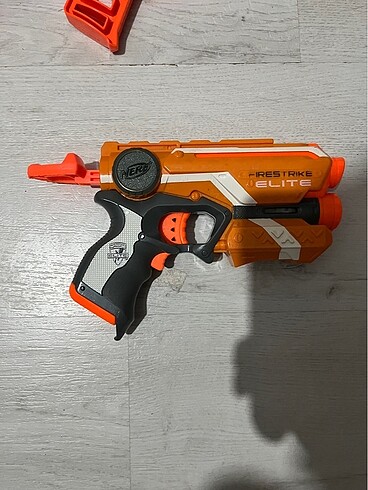 Beden Renk Nerf 5 adet silah 50+mermi orijinal lisanslı
