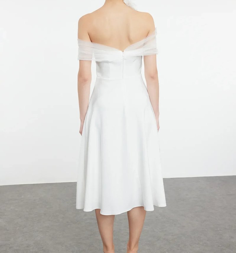 TRENDYOL BEYAZ MİDİ ŞIK ABİYE  - Görsel 2