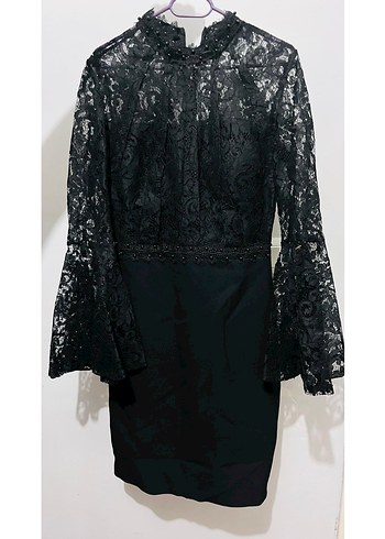 Dantel Detaylı Siyah Midi Elbise - Görsel 2