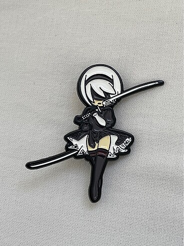 Nier Automata Anime Metal Rozet Broş