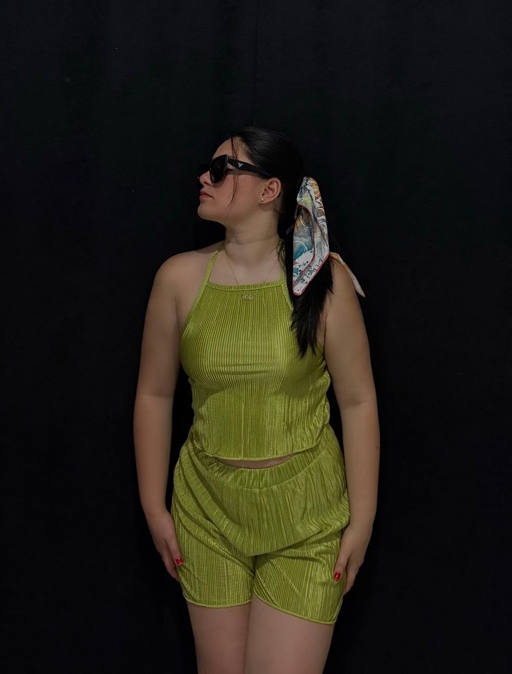 Yeşil Mini Askısız Pliseli Kadın Tulum - Görsel 2