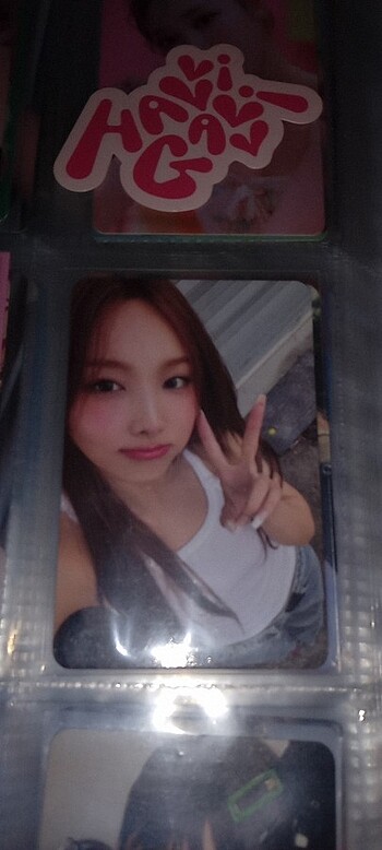 Nayeon pc
